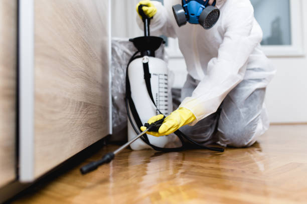 Best Commercial Pest Control Services  in Ridgetop, TN